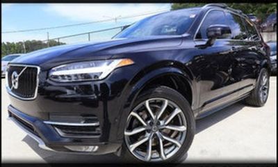 2018 Volvo XC90 Momentum