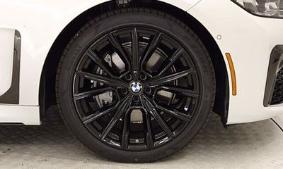 2022 BMW 740LI 740I