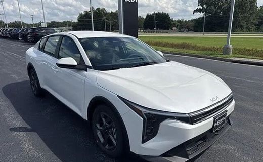 2026 Kia K4