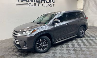 2018 Toyota Highlander SE XLE