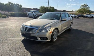 2010 Mercedes-Benz E-Class E550 4 Matic