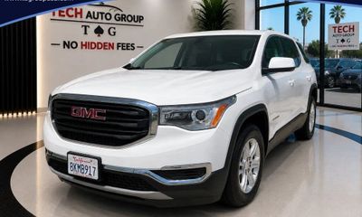 2019 GMC Acadia SLE 1