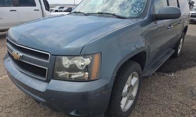 2008 Chevrolet Suburban LS
