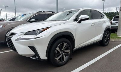 2021 Lexus NX 300 Premium