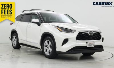 2021 Toyota Highlander L