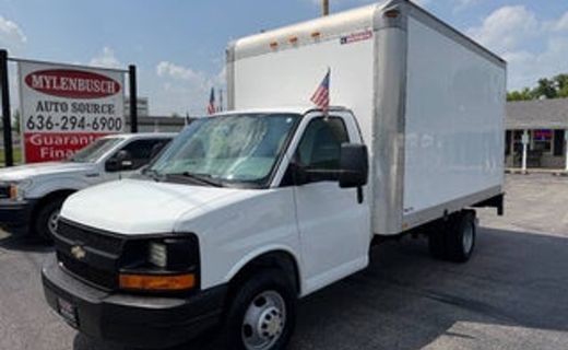2014 Chevrolet Express 3500 Cutaway 159