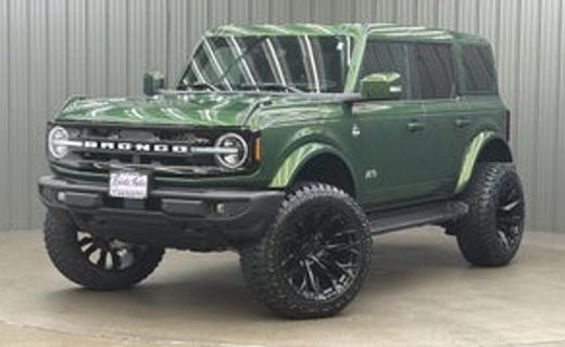 2025 Ford Bronco Outer Banks