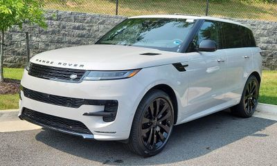 2026 Land Rover Range Sport P400 Dynamic SE