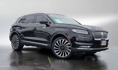 2023 Lincoln Nautilus BLK Label