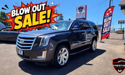 2016 Cadillac Escalade Luxury