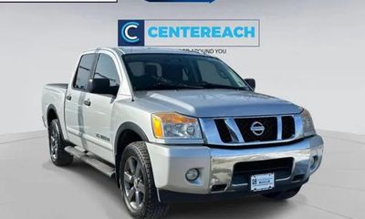 2015 Nissan Titan SV