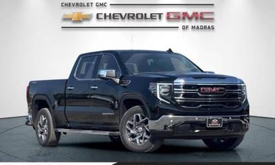 2026 GMC Sierra SLT