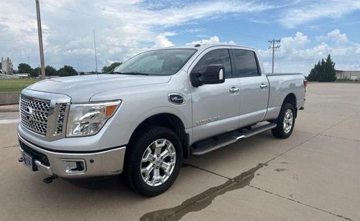 2019 Nissan Titan SV