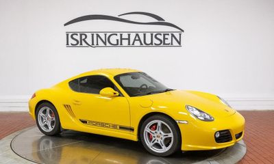 2011 Porsche Cayman S