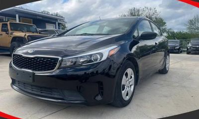 2018 Kia Forte LX Base
