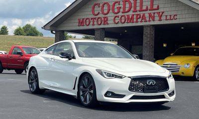 2022 Infiniti Q60 RED Sport