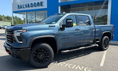 2026 Chevrolet Silverado HD LTZ