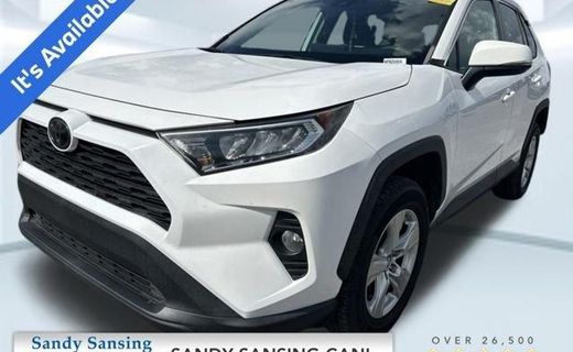 2020 Toyota RAV4 XLE