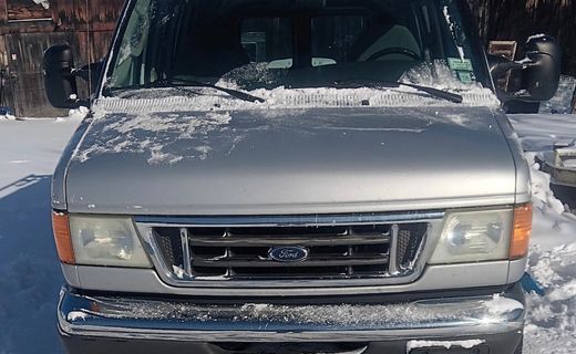 2005 Ford E-350 Econoline