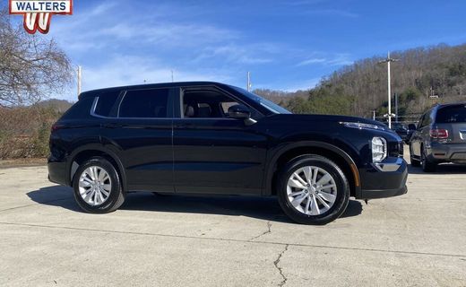 2026 Mitsubishi Outlander ES