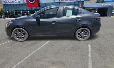 2019 Toyota Yaris L