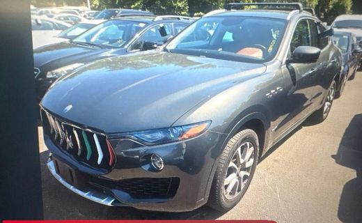 2018 Maserati Levante Luxury