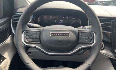 2023 Jeep Wagoneer Series III