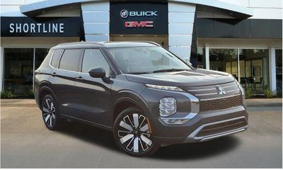 2025 Mitsubishi Outlander