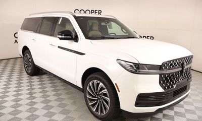 2026 Lincoln Navigator L Black Label