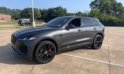 2023 Jaguar F-Pace P400 S