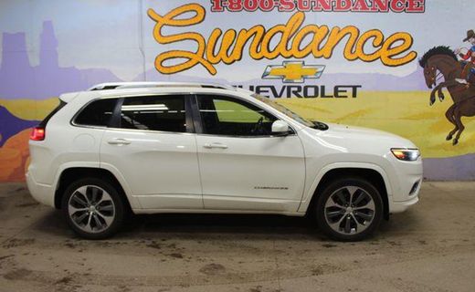 2019 Jeep Cherokee Overland