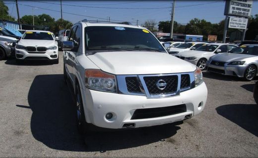 2013 Nissan Armada