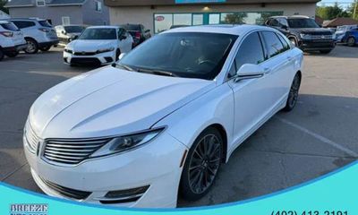 2016 Lincoln MKZ Base