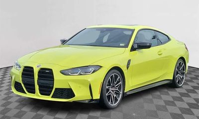 2022 BMW M4 Competition Coupe