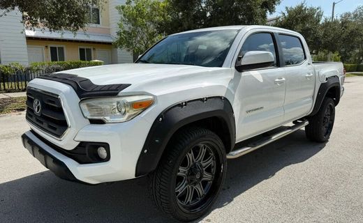 2017 Toyota Tacoma