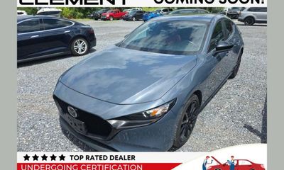 2023 Mazda MAZDA3 Preferred Package