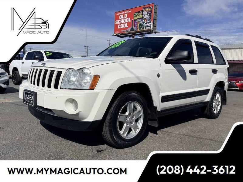 2006 Jeep Grand Cherokee — a typically priced live listing