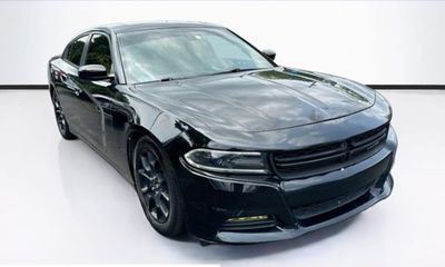 2015 Dodge Charger SXT