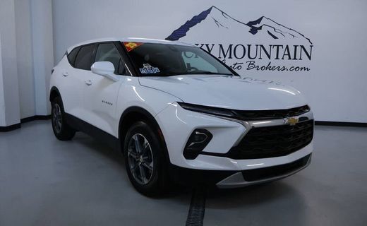 2025 Chevrolet Blazer 2LT