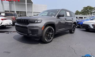 2024 Jeep Grand Cherokee L Laredo