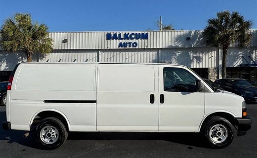 2023 GMC Savana EXT