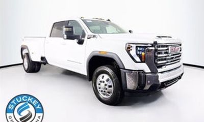 2026 GMC Sierra HD SLE