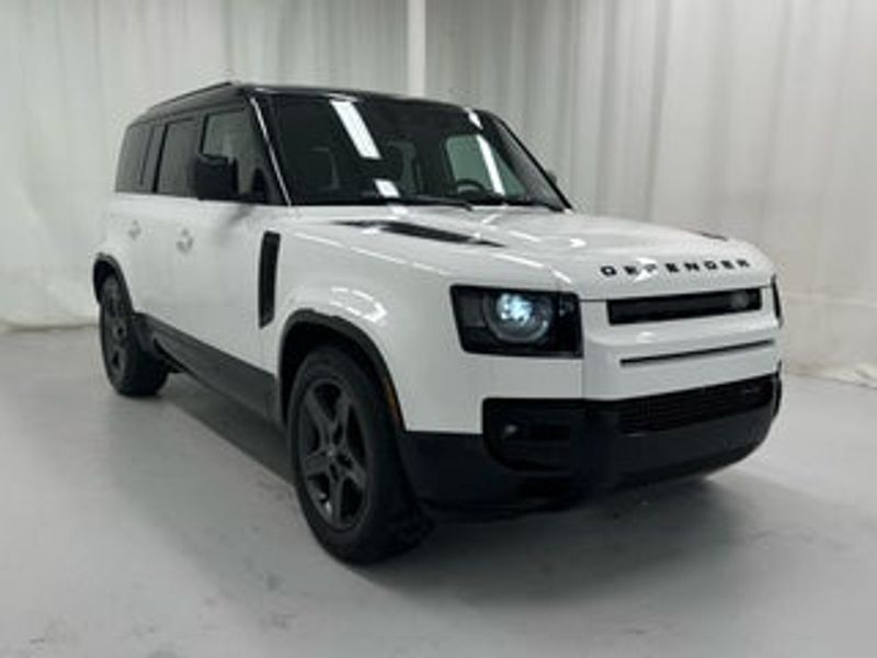 2023 Land Rover Defender — a typically priced live listing