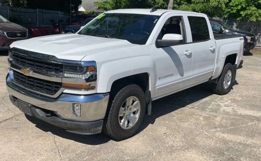 2018 Chevrolet Silverado LT