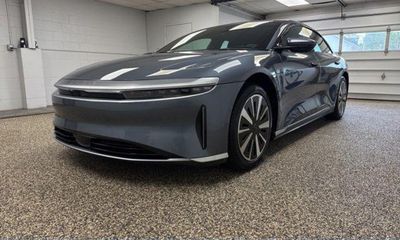2023 Lucid AIR Pure