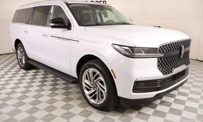 2026 Lincoln Navigator L Premier