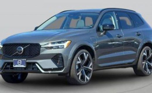 2026 Volvo XC60 Plus Dark