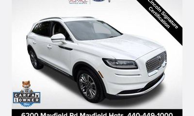 2022 Lincoln Nautilus Standard