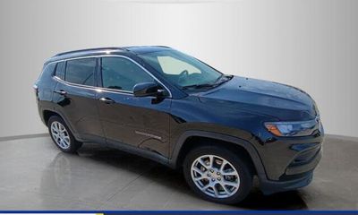 2024 Jeep Compass Latitude LUX Altitude