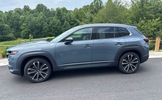 2023 Mazda CX-50 Premium Plus